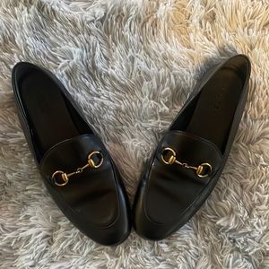 Black leather Gucci loafer